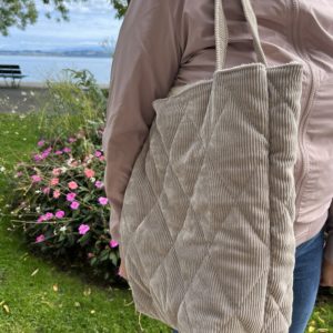Sac en velours côtelé et doudou