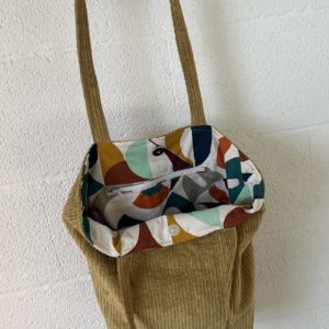 img_7592 Sac en velours côtelé , bouclettes et doudou